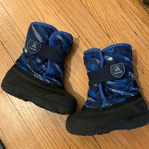 Kamik snow boots toddler size 9